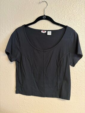 Black Scoop Neck Short Sleeve Top - Everyday Staple - Levi’s